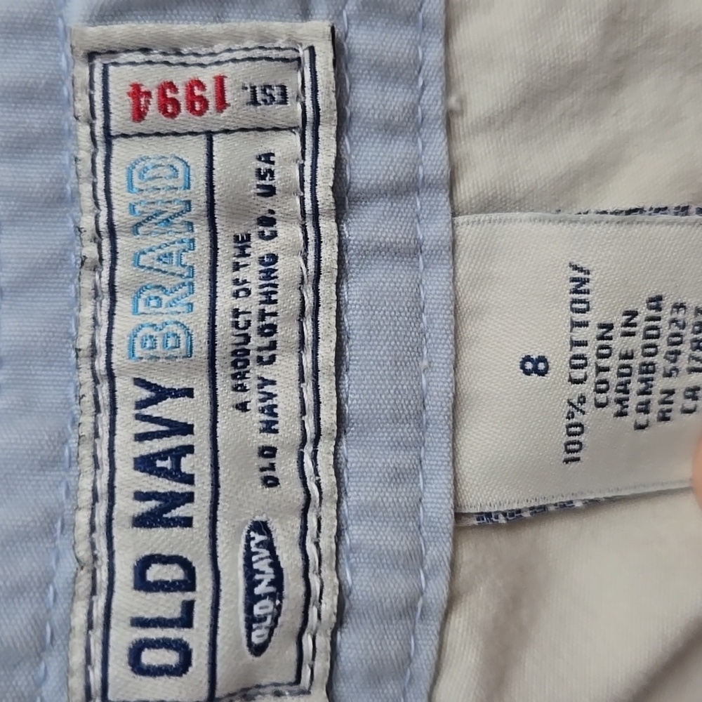 old navy white cargo shorts - Picture 3 of 6